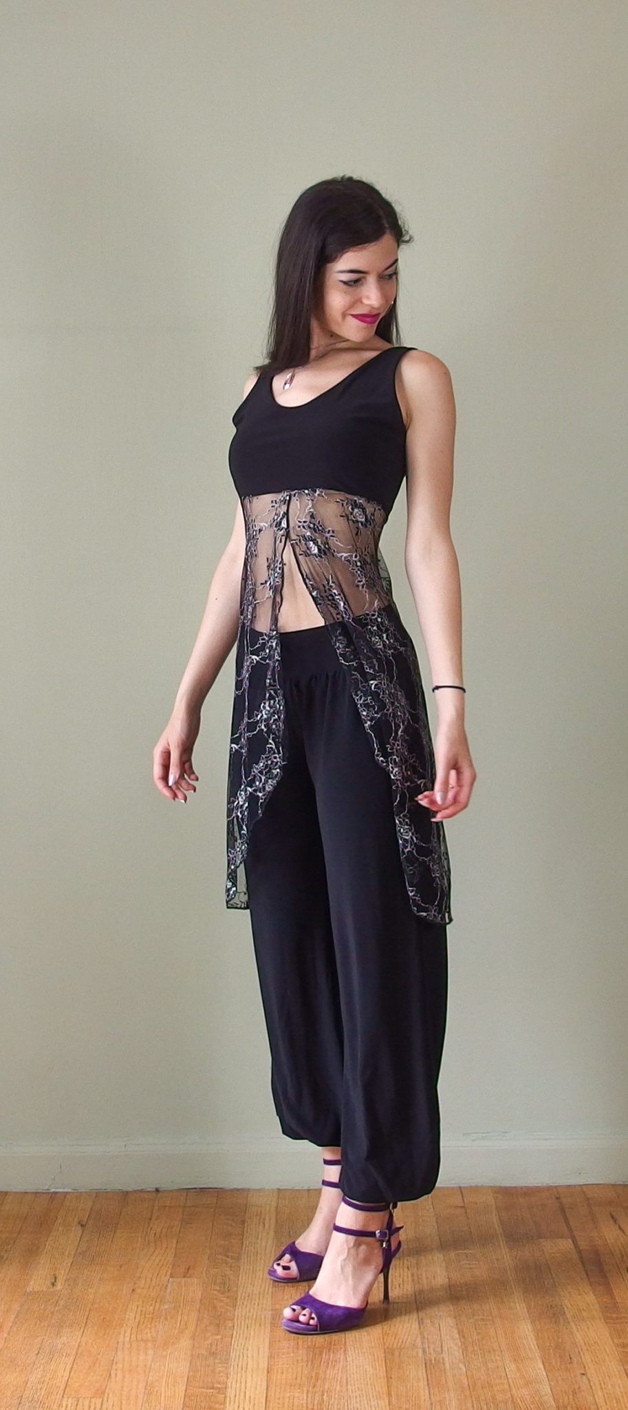 1324 1324 - Image 1
